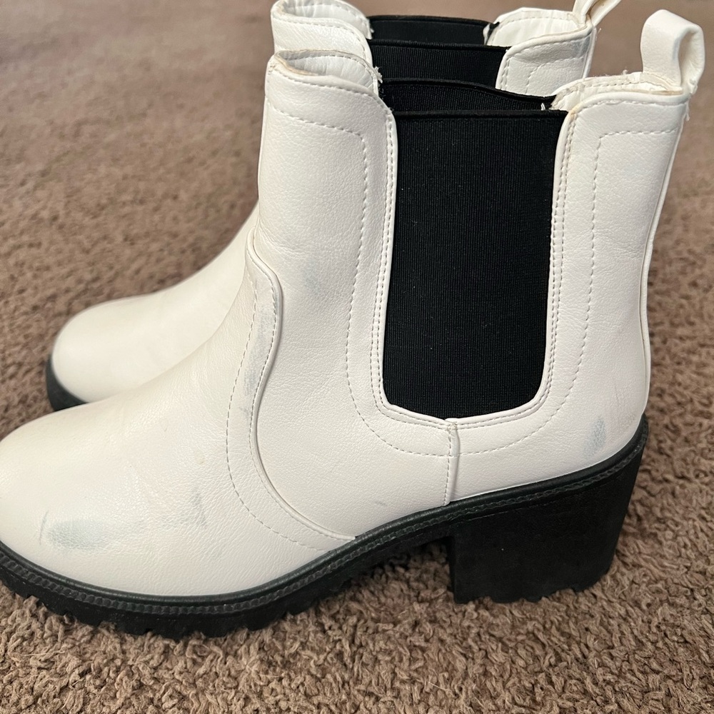 White forever 21 combat boots